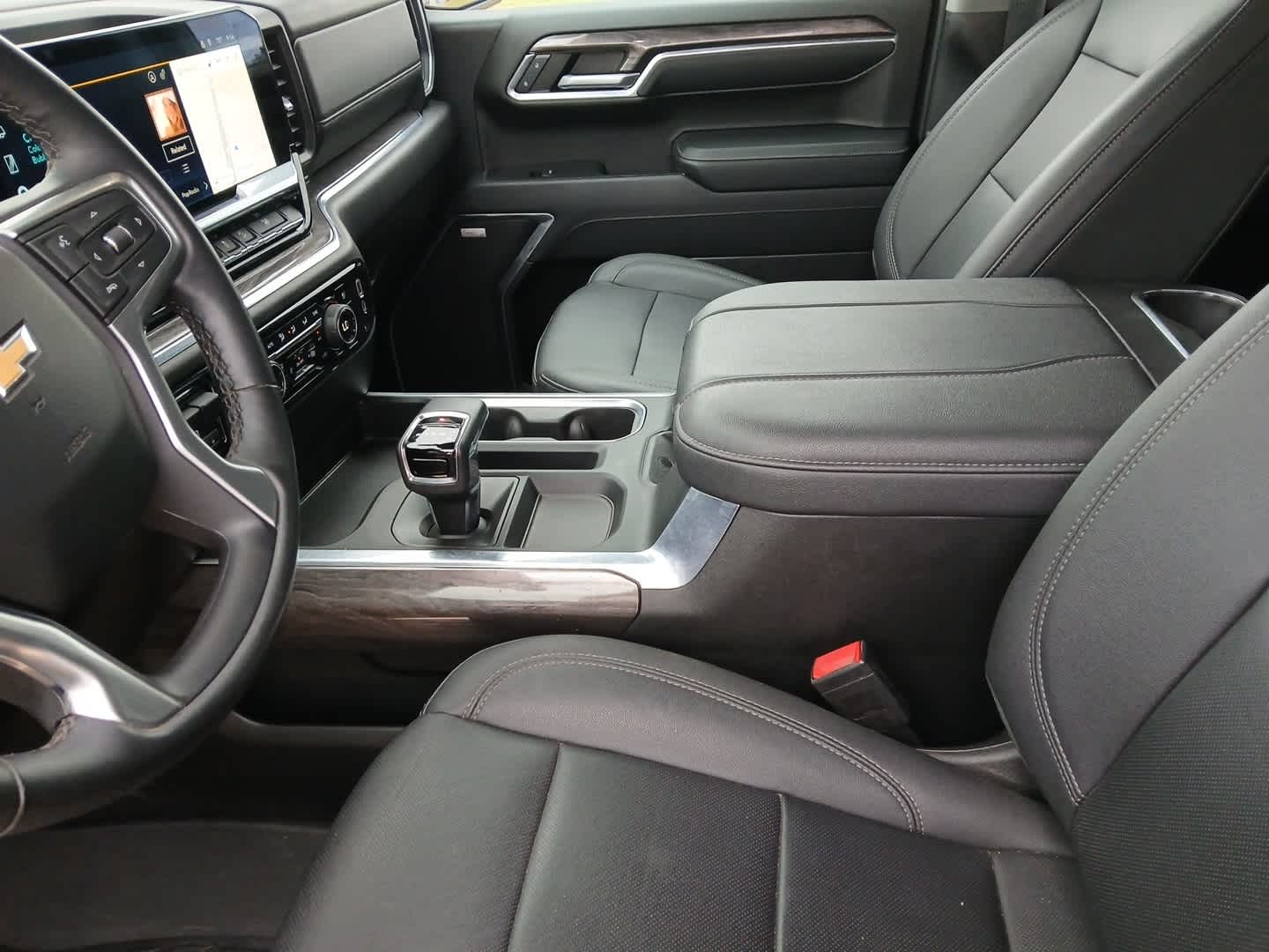 2024 Chevrolet Silverado 1500 4WD Crew Cab Short Bed LTZ