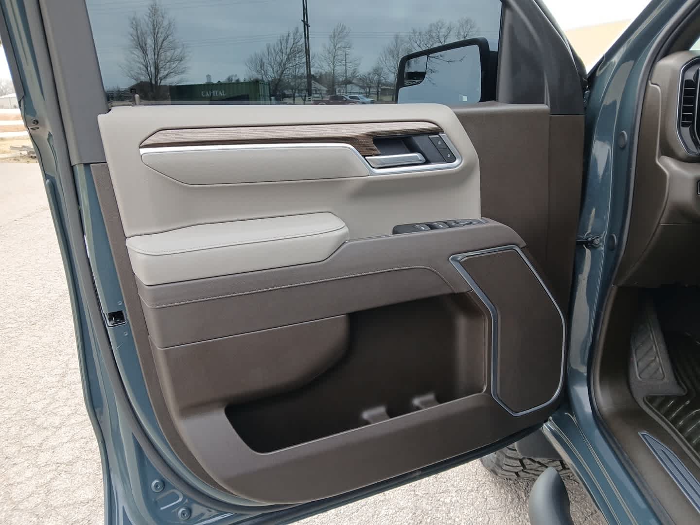 2025 Chevrolet Silverado 1500 4WD Crew Cab Standard Bed LT