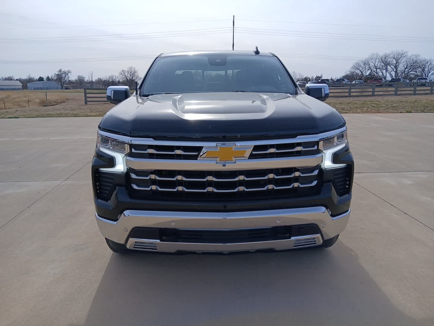 2025 Chevrolet Silverado 1500 4WD Crew Cab Short Bed LTZ