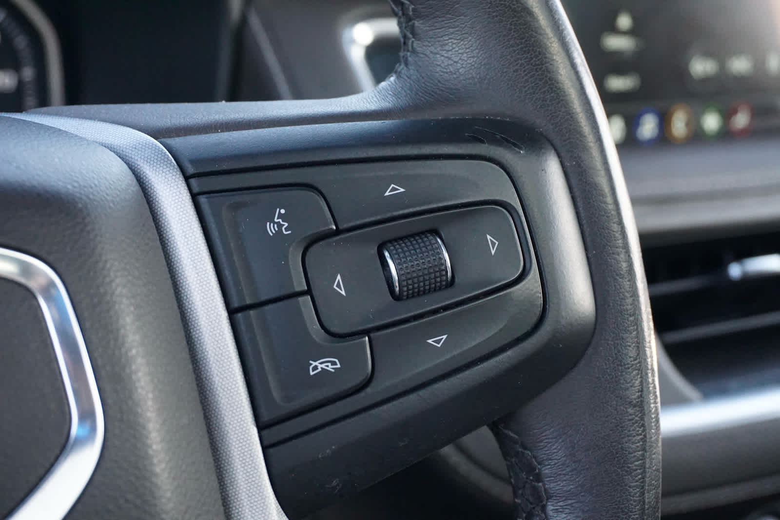 2021 GMC Yukon 4WD SLT