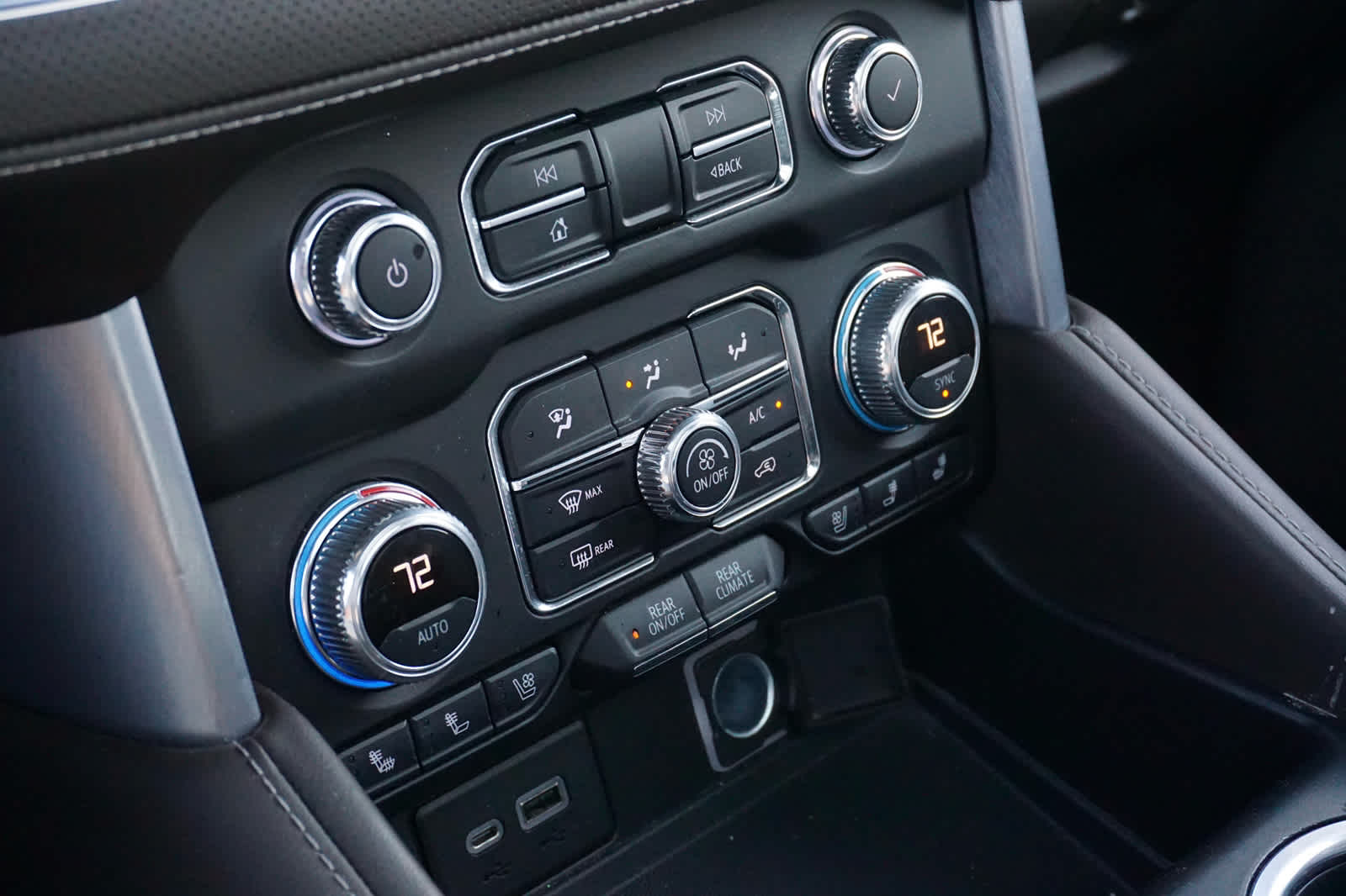 2021 GMC Yukon 4WD SLT
