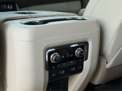 2024 GMC Yukon 4WD Denali