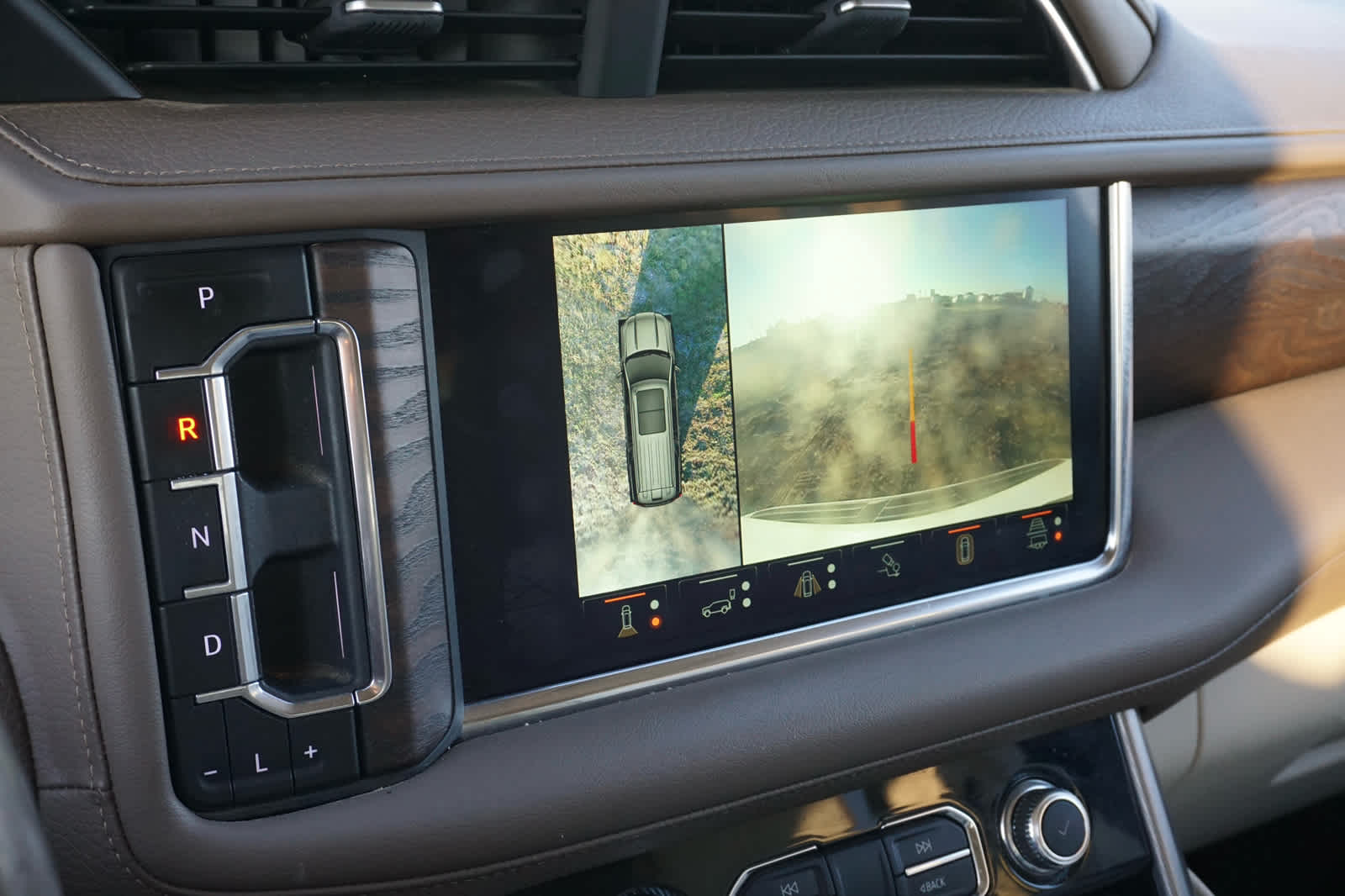 2024 GMC Yukon 4WD Denali