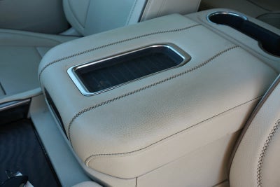2024 GMC Yukon 4WD Denali