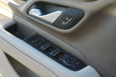 2024 GMC Yukon 4WD Denali