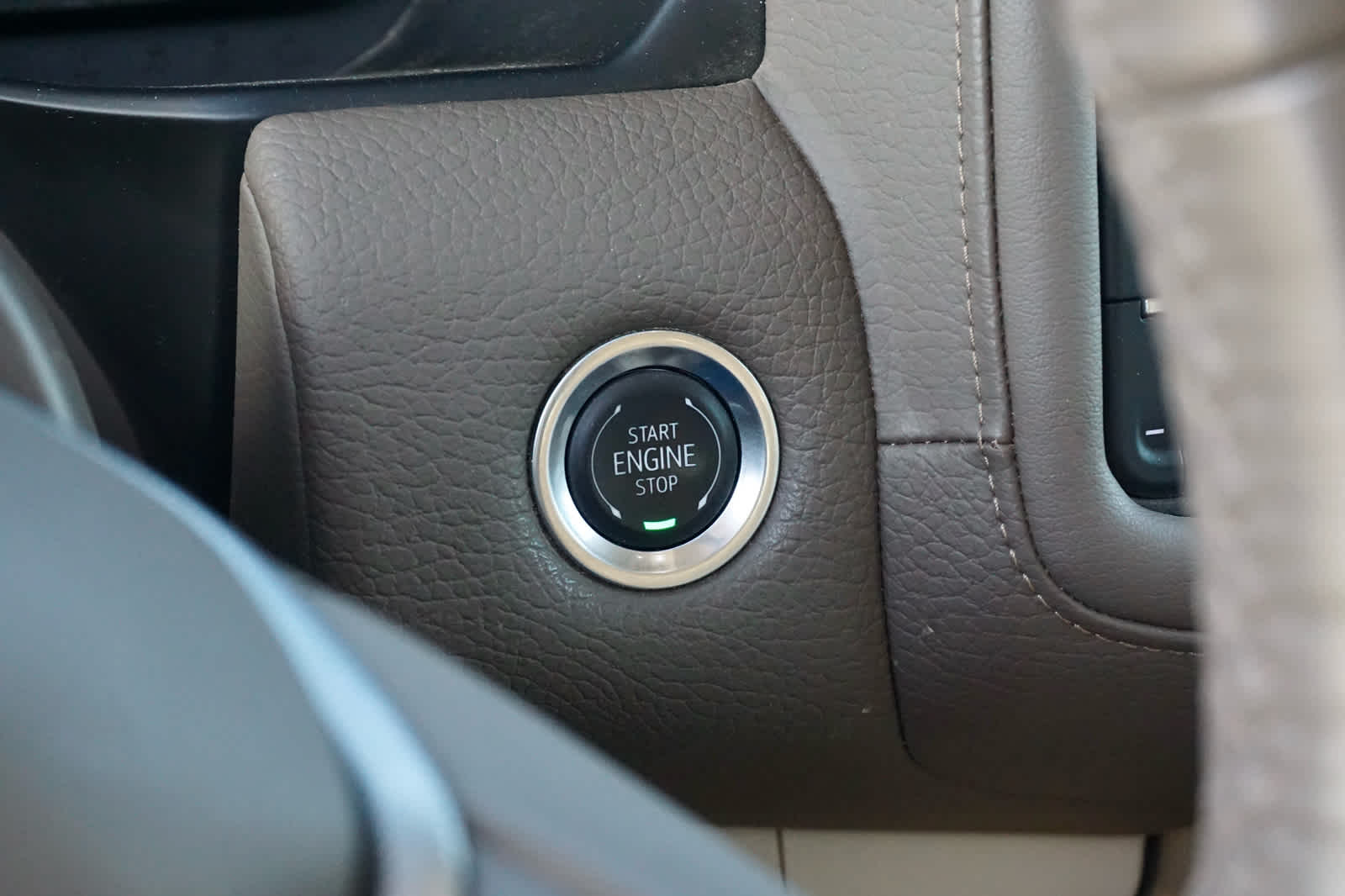 2024 GMC Yukon 4WD Denali