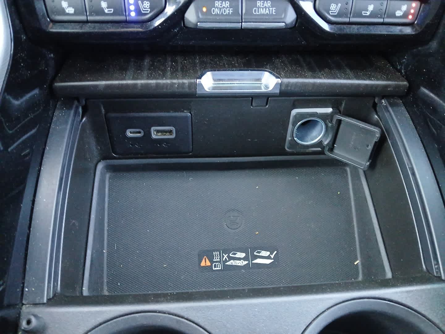 2022 GMC Yukon 4WD Denali