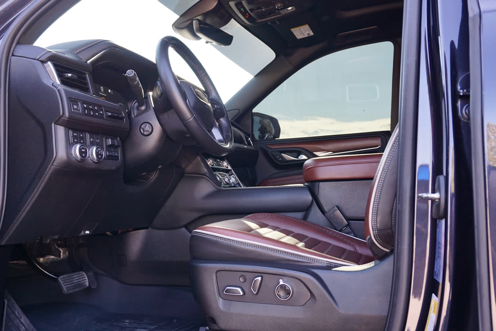 2023 GMC Yukon XL 4WD Denali Ultimate