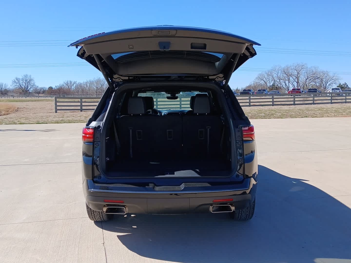 2023 Chevrolet Traverse FWD Premier