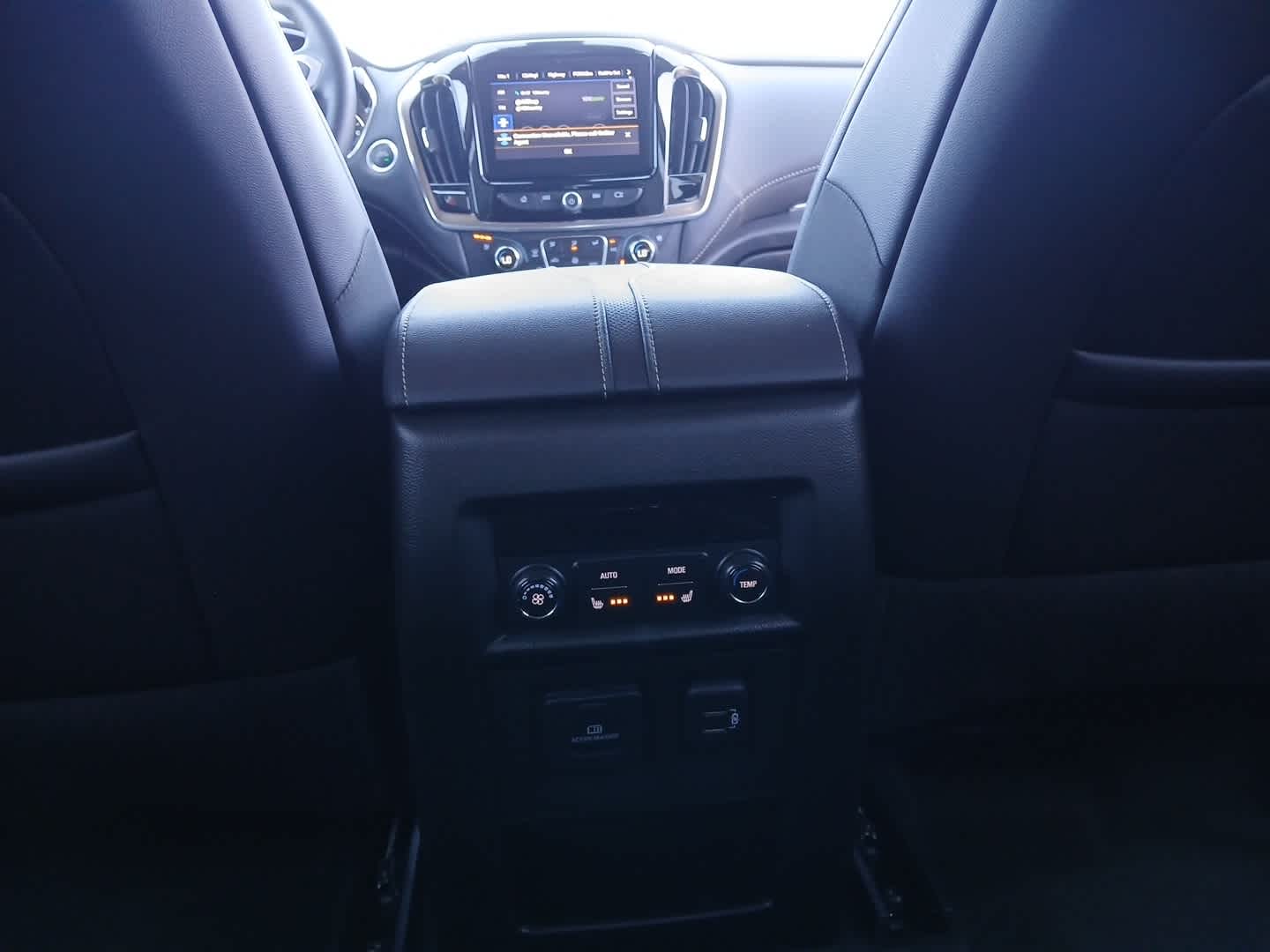 2023 Chevrolet Traverse FWD Premier