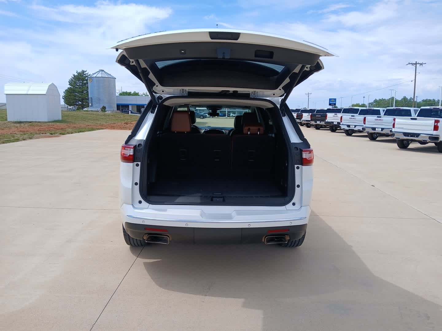 2020 Chevrolet Traverse AWD High Country