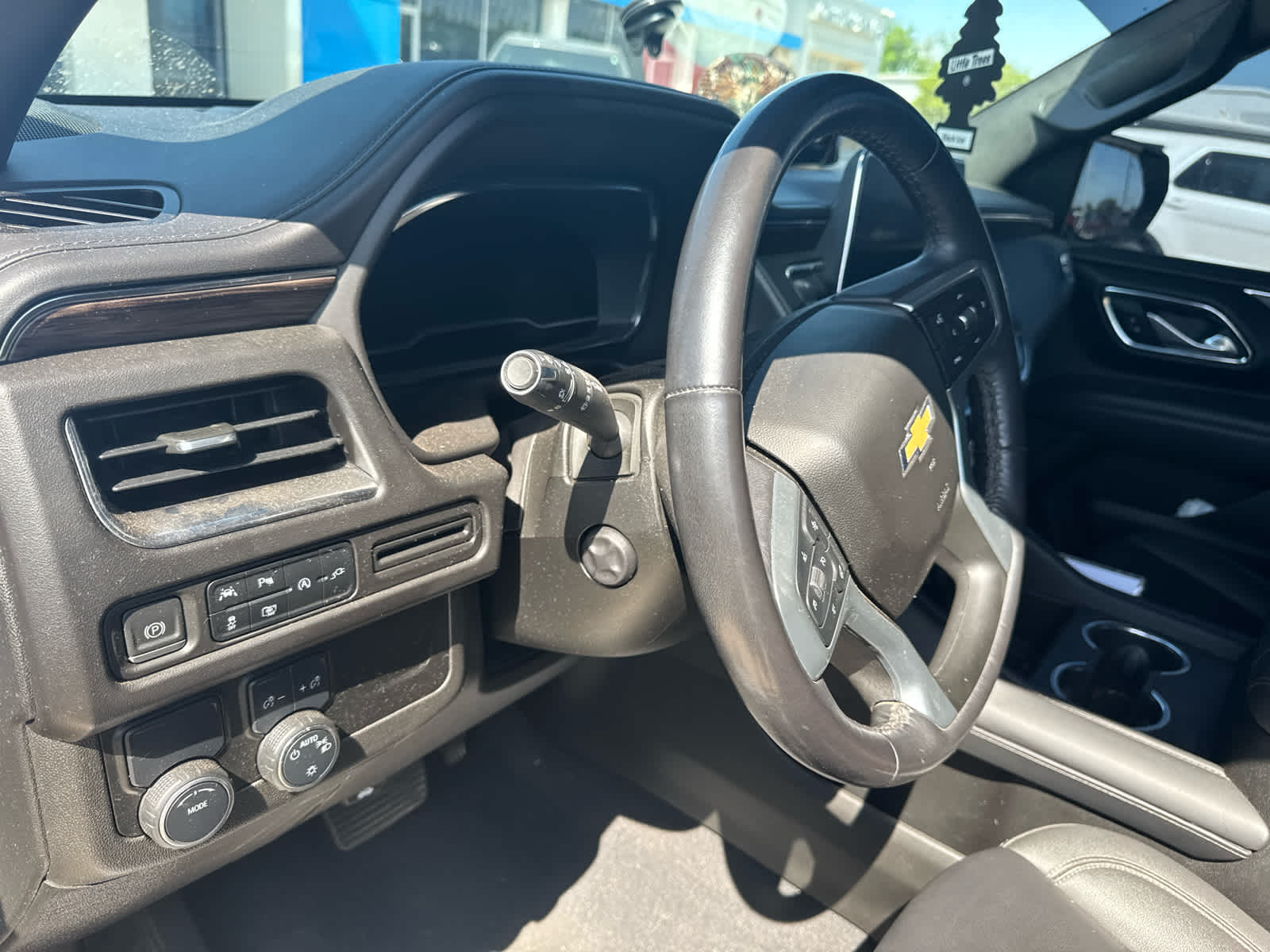 2022 Chevrolet Suburban LT