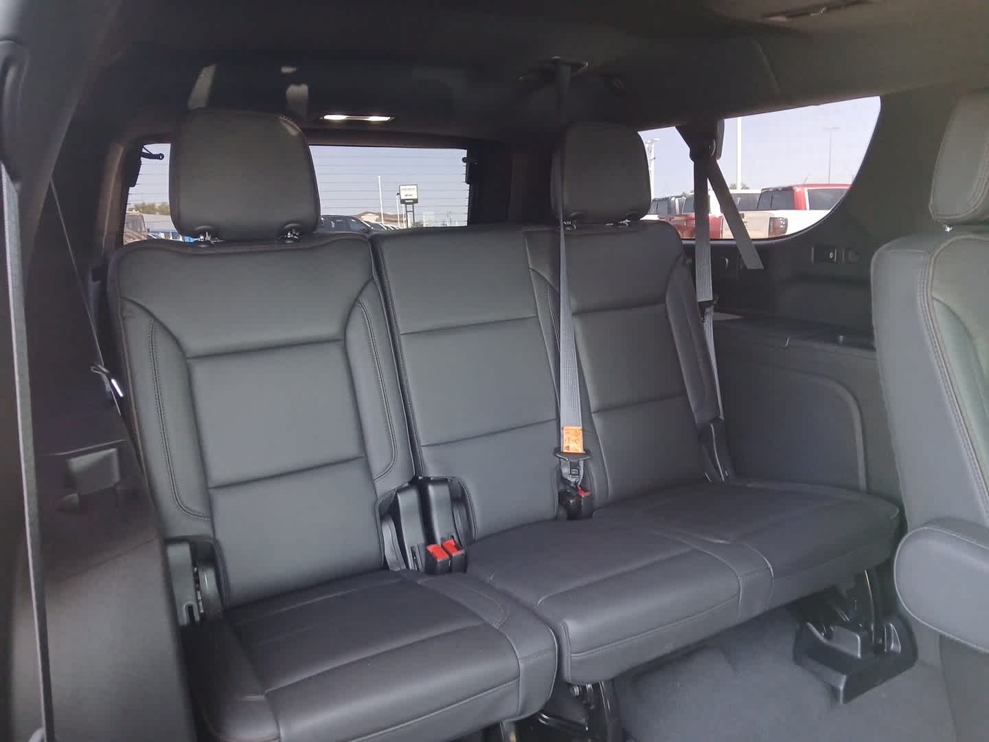 2024 Chevrolet Suburban 4WD High Country