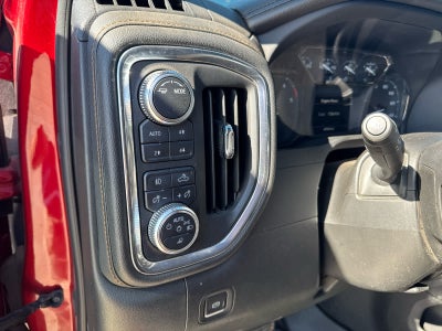 2023 GMC Sierra 2500HD 4WD Crew Cab Standard Bed AT4