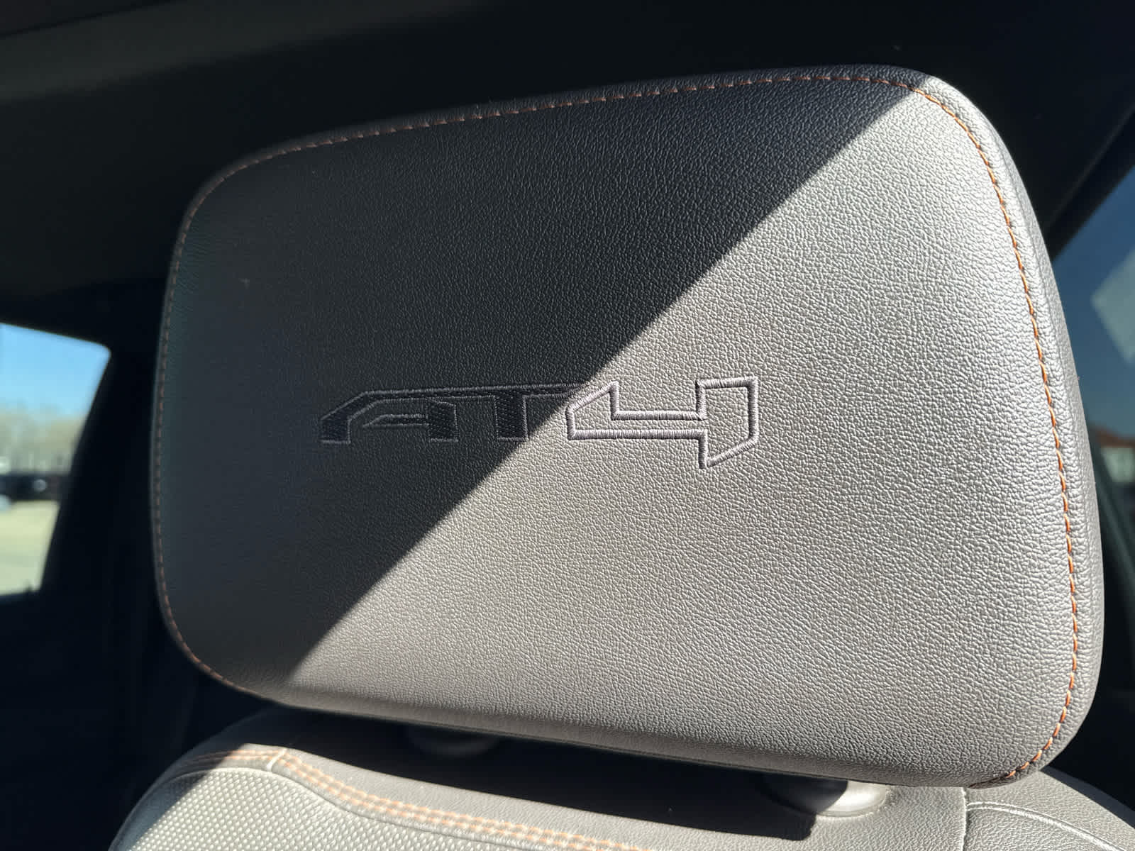 2020 GMC Sierra 2500HD 4WD Crew Cab Standard Bed AT4