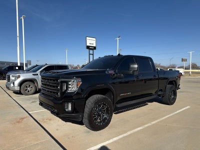 2020 GMC Sierra 2500HD 4WD Crew Cab Standard Bed AT4