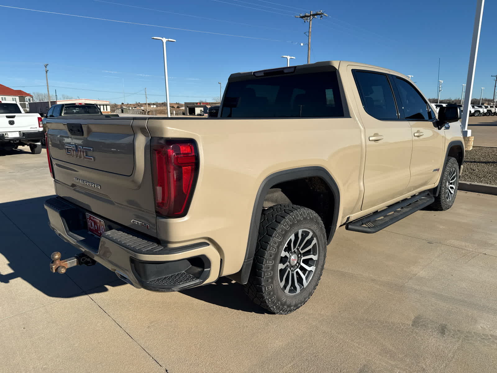2022 GMC Sierra 1500 4WD Crew Cab Short Box AT4