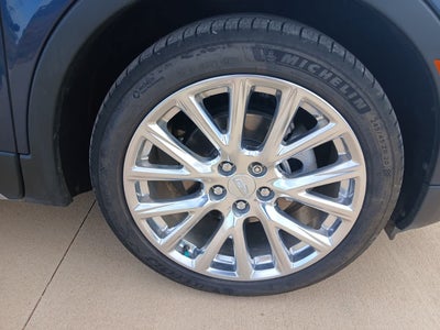 2022 Cadillac XT4 AWD Premium Luxury
