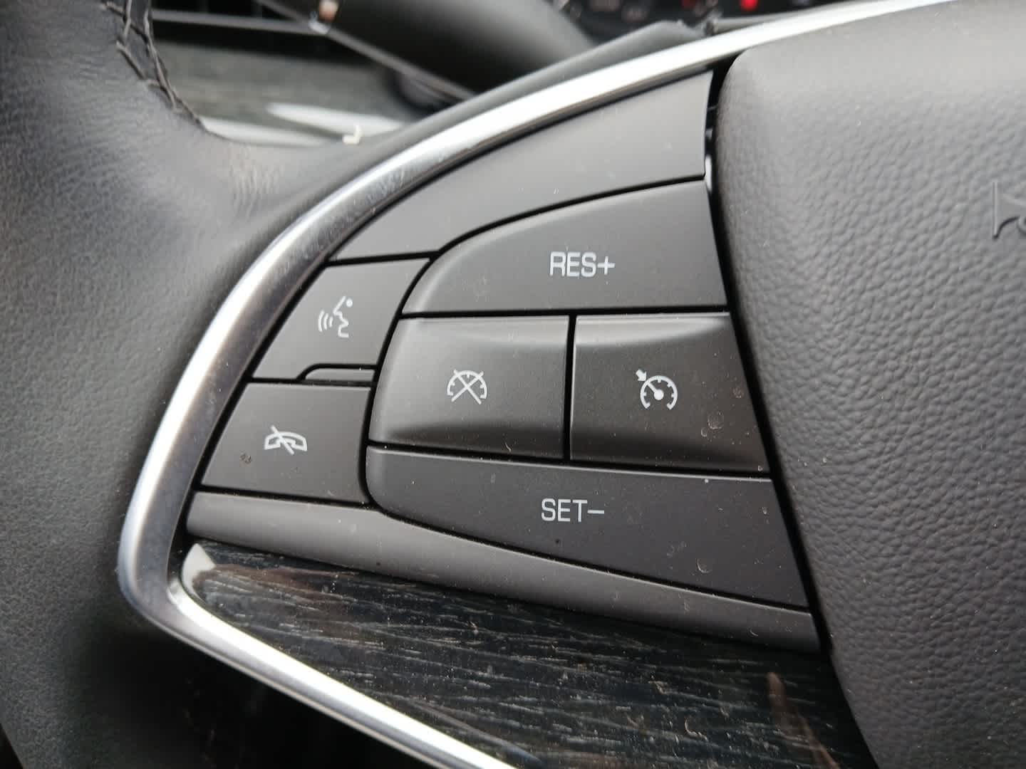 2023 Cadillac XT5 AWD Premium Luxury