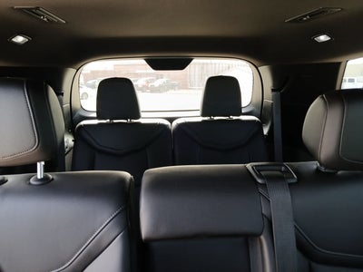 2025 Cadillac XT6 FWD Luxury