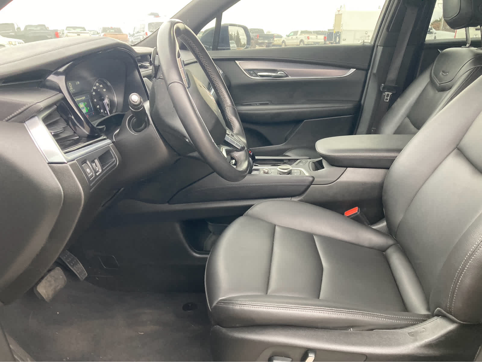 2025 Cadillac XT6 FWD Luxury