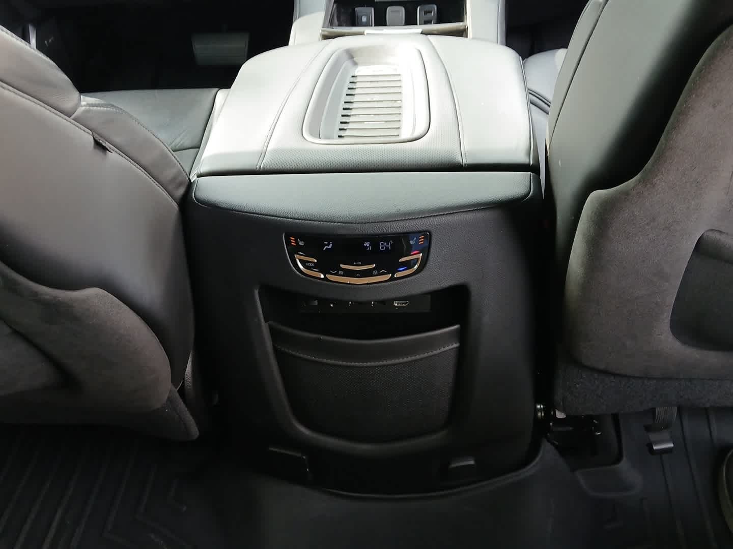 2020 Cadillac Escalade 4WD Platinum