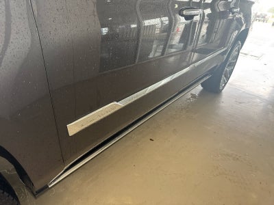 2018 Cadillac Escalade ESV Premium Luxury