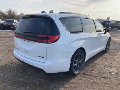 2025 Chrysler Pacifica Limited