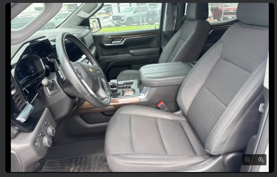 2024 Chevrolet Silverado 1500 4WD Crew Cab Short Bed LT