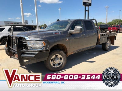 2023 RAM 3500 Tradesman Crew Cab 4x4 8' Box