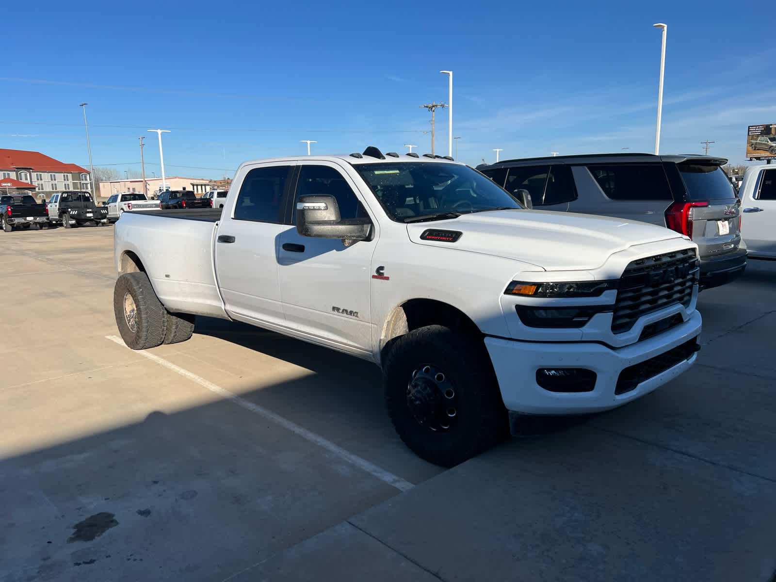 2025 RAM 3500 Big Horn Crew Cab 4x4 8' Box