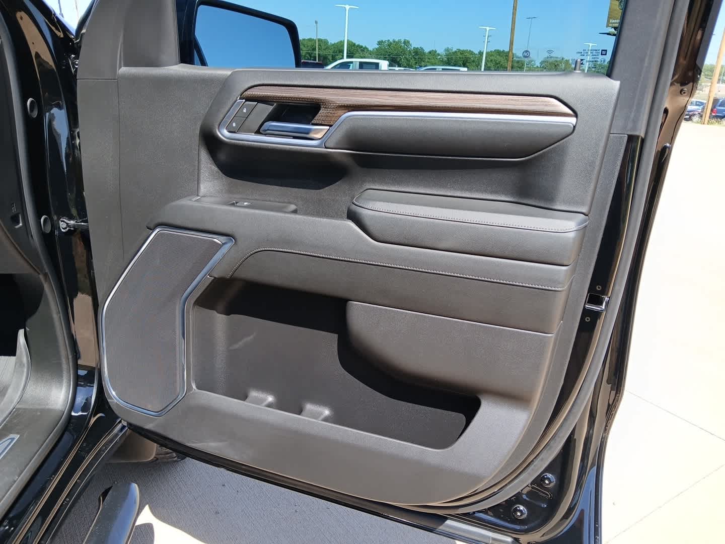 2024 Chevrolet Silverado 1500 4WD Crew Cab Short Bed LT Trail Boss