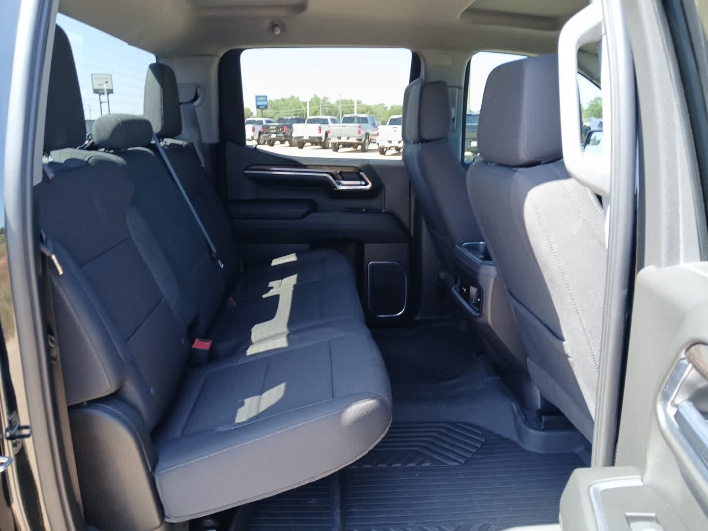 2024 Chevrolet Silverado 1500 4WD Crew Cab Short Bed LT Trail Boss