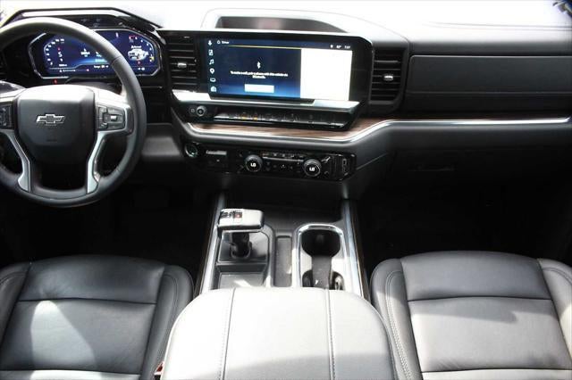 2024 Chevrolet Silverado 1500 4WD Crew Cab Short Bed LT Trail Boss