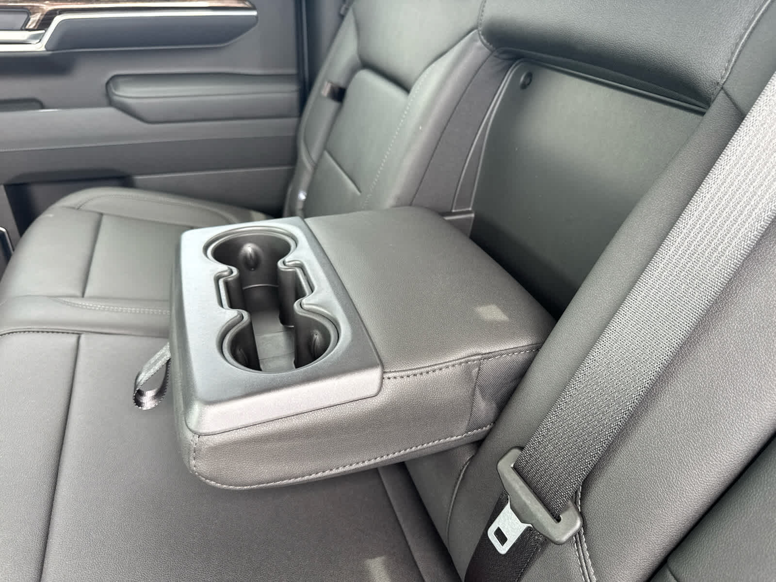 2026 GMC Sierra 1500 Crew Cab, Short Bed, Elevation, 4WD