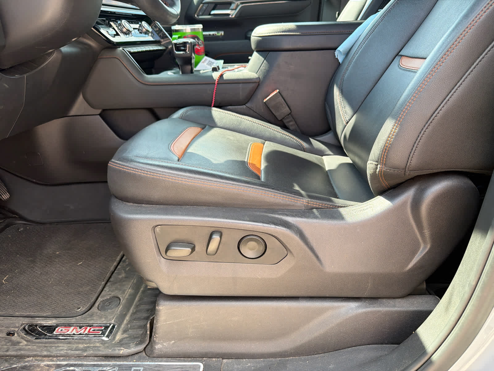 2025 GMC Sierra 1500 4WD Crew Cab Short Box AT4
