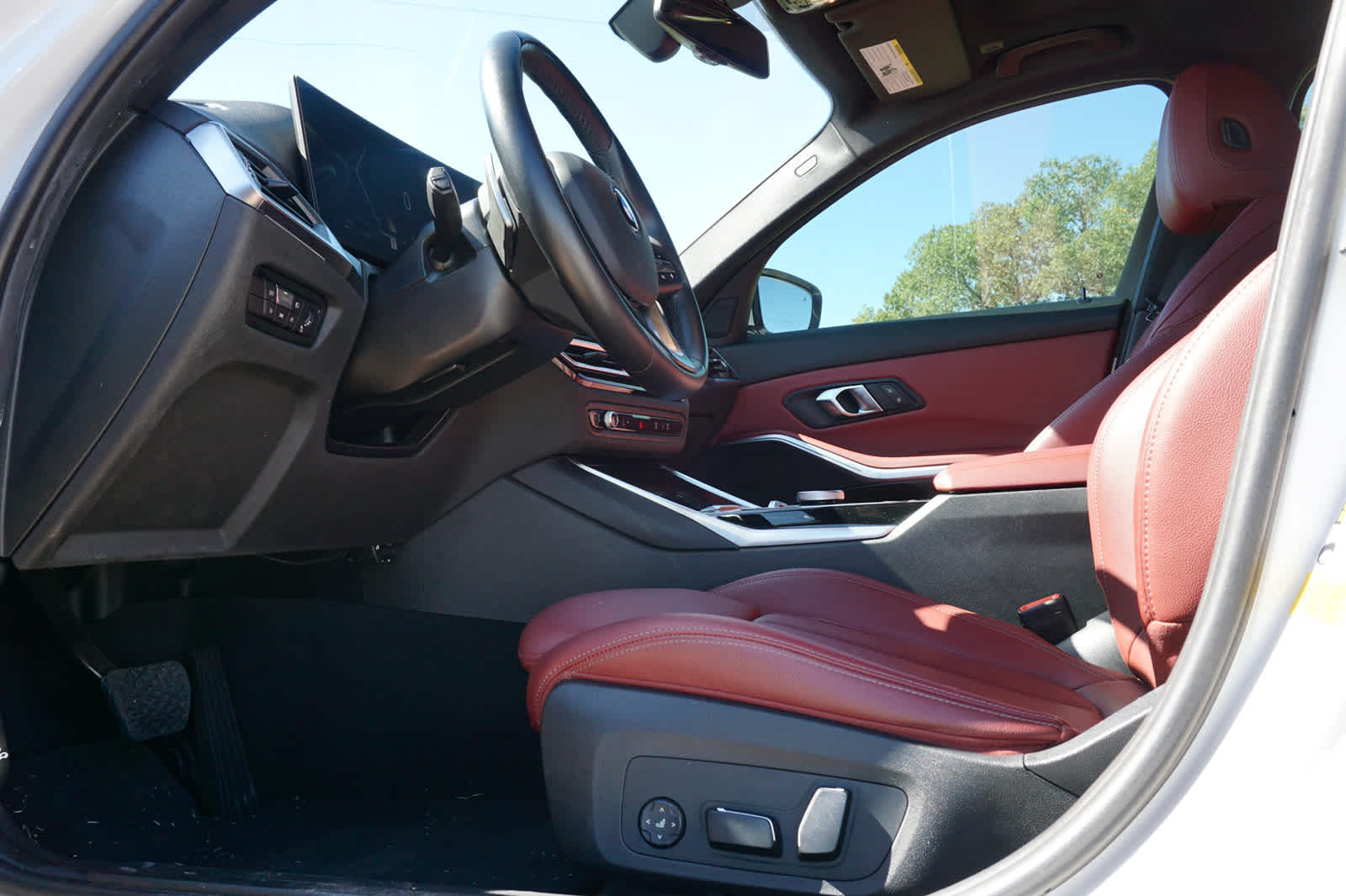 2024 BMW 330i 330i