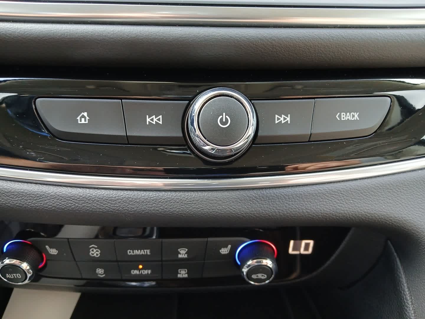 2023 Buick Enclave Essence FWD