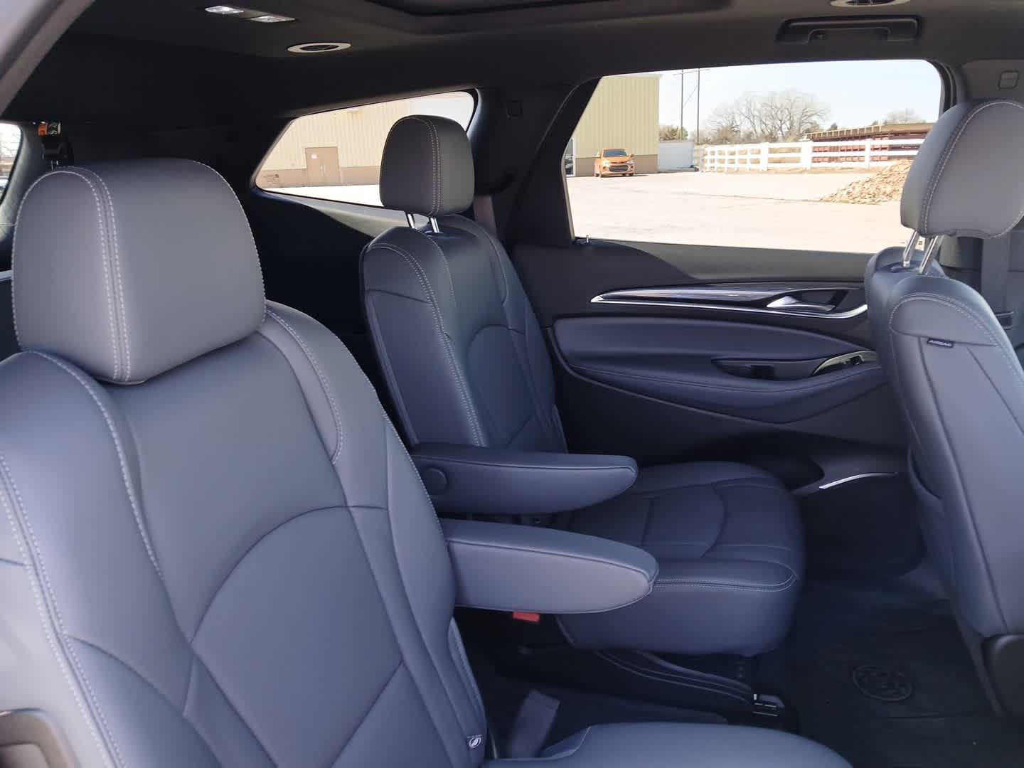 2023 Buick Enclave Essence AWD