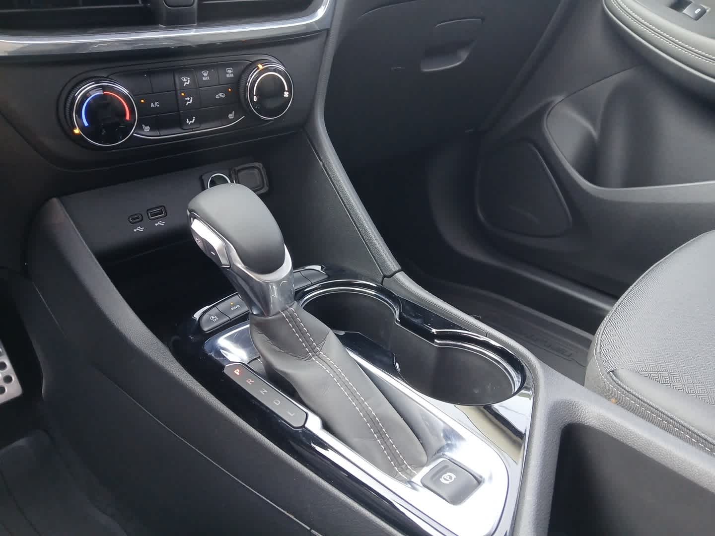 2025 Buick Encore GX Preferred AWD
