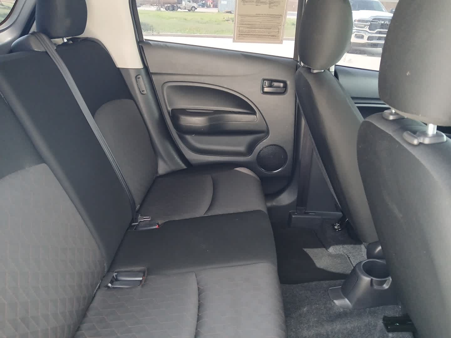 2024 Mitsubishi Mirage ES