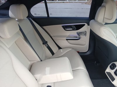 2025 Mercedes-Benz C 300 C 300