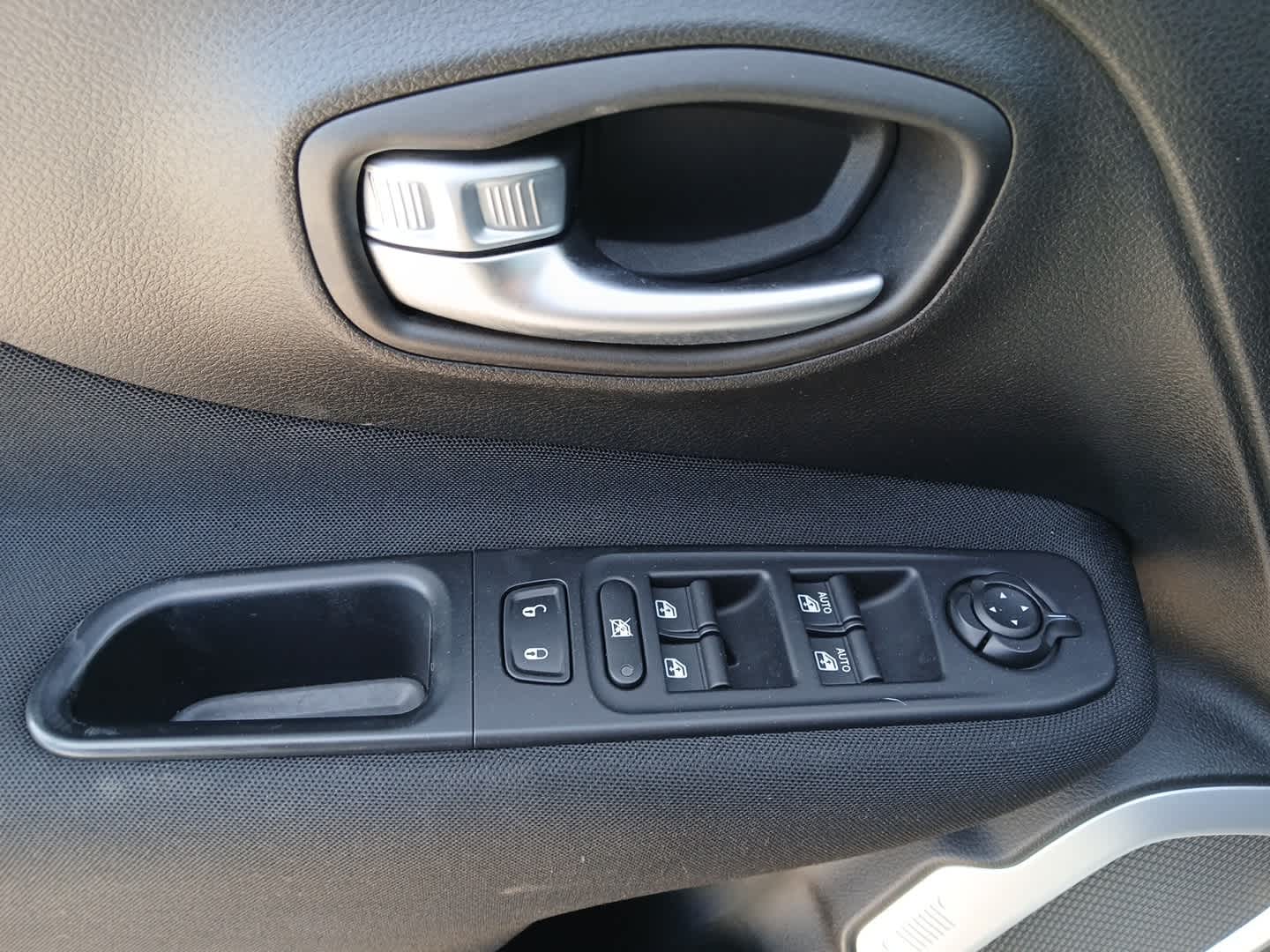 2018 Jeep Renegade Latitude FWD