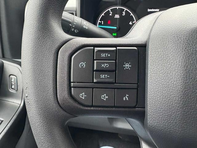 2025 Ford Super Duty F-350 SRW XL