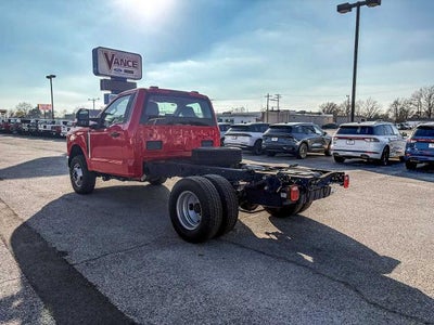 2025 Ford Super Duty F-350 DRW XL