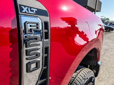 2026 Ford Super Duty F-250 SRW XLT