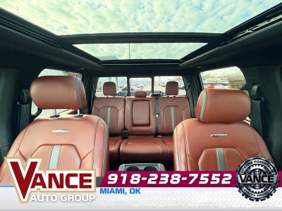 2022 Ford Super Duty F-350 DRW Platinum