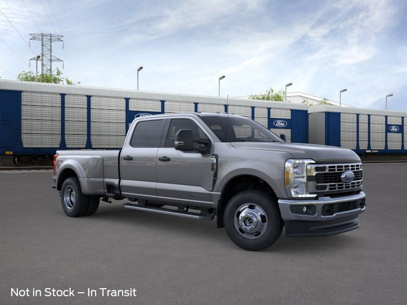 2026 Ford Super Duty F-350 DRW Pickup XL