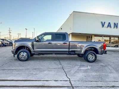 2026 Ford Super Duty F-350 DRW XL
