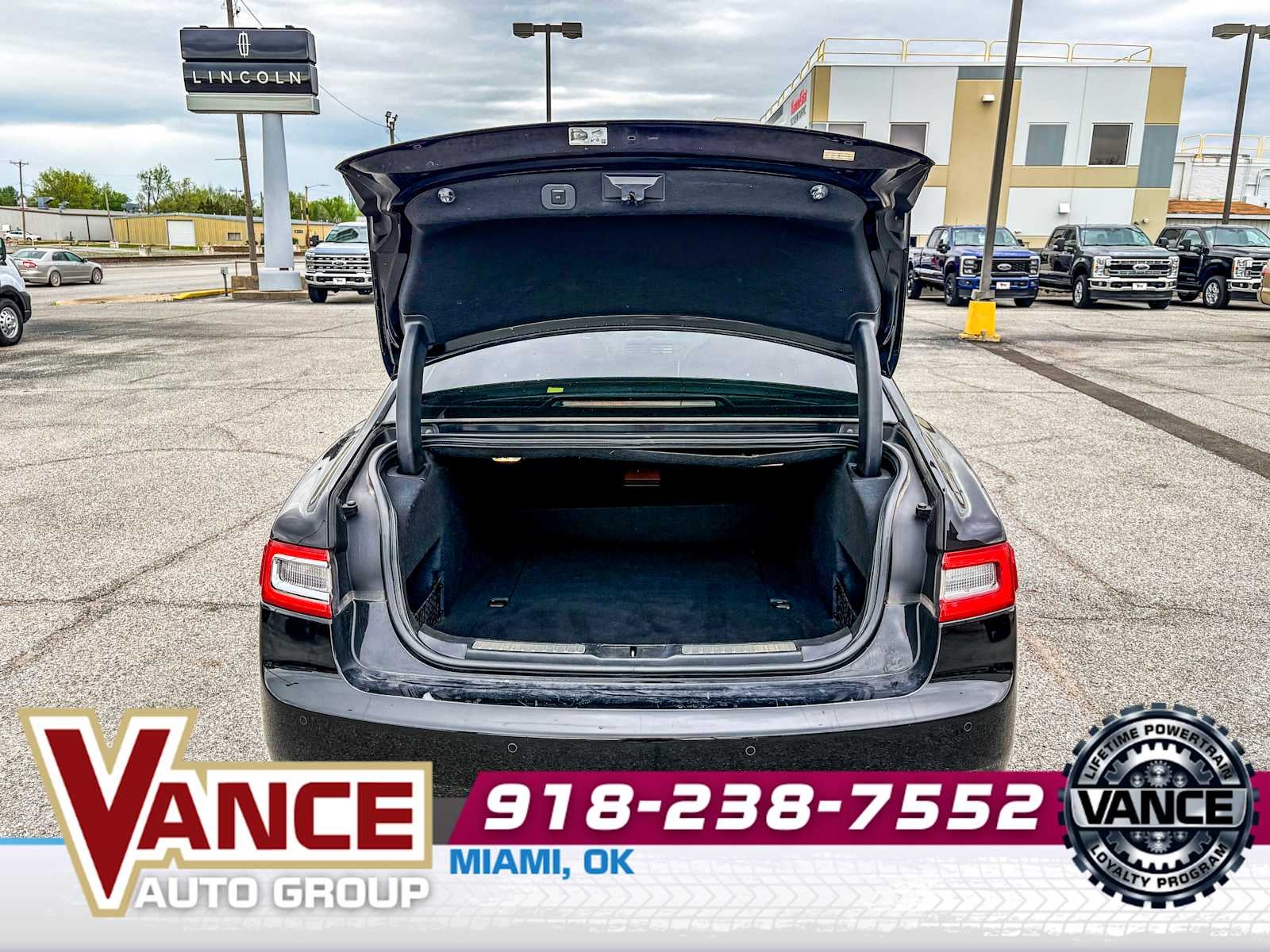 2017 Lincoln Continental Reserve